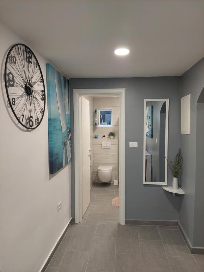 Apartman Karla Ядрия Екстериор снимка